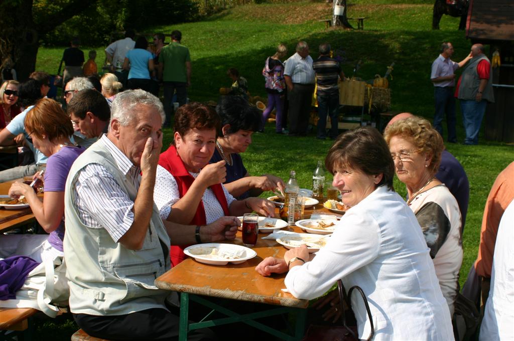 2009-09-27 Ausflug zum Mostkirtag in Neuhaus